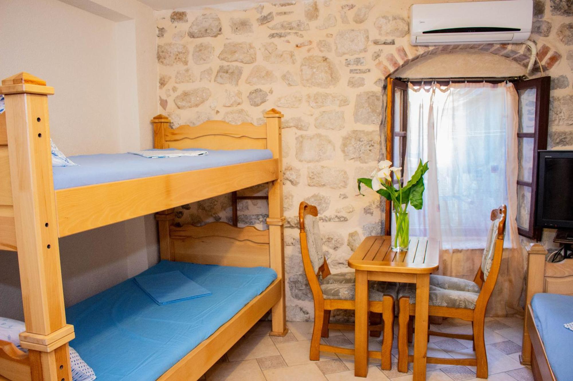 Guest House Šljuka Kotor Extérieur photo